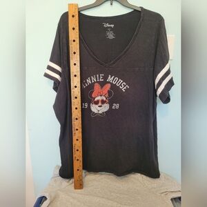 TORRID Disney Minnie Mouse Vintage Look tee sz 6